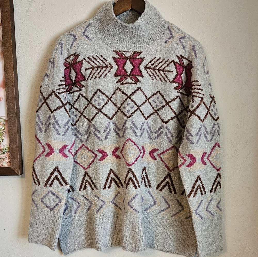 Lou & Grey Multicolor Geometric Turtleneck Sweater